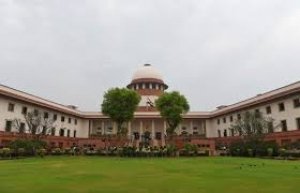 &quot;क्या इससे वोटर के निजता का अधिकार प्रभावित नहीं होगा?&quot; EVM-VVPAT मामले पर सुनवाई के दौरान सुप्रीम कोर्ट