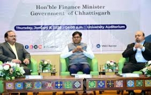 हिदायतुल्लाह राष्ट्रीय विधि विश्वविद्यालय रायपुर ने मनाया 5वाँ स्वामी विवेकानंद स्मृति व्याख्यान