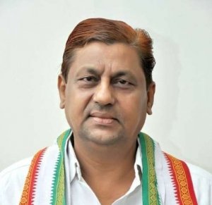मेडिकल कॉलेज में 100 ऑक्सीजन सिलेंडर प्रदान करने पर प्रभारी मंत्री का आभार : हेमा देशमुख