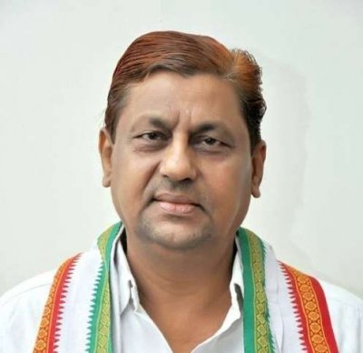 मेडिकल कॉलेज में 100 ऑक्सीजन सिलेंडर प्रदान करने पर प्रभारी मंत्री का आभार : हेमा देशमुख
