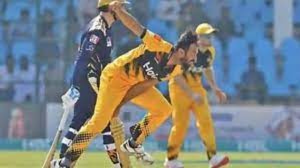 पाक तेज गेंदबाज वहाब रियाज ने की IPL की जमकर तारीफ, इस मामले में PSL को बताया बेहतर