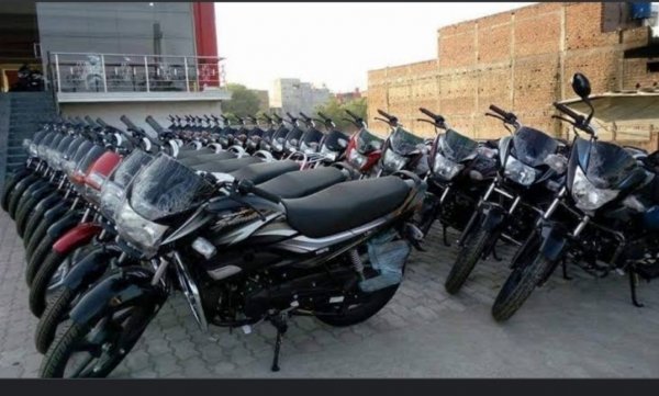 वाहन शोरूम को भी मिली संचालन की अनुमति है..