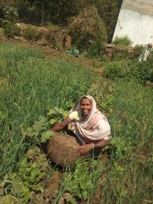 मनरेगा से निर्मित कुएं से बदली पटेल परिवार की तकदीर व तस्वीर