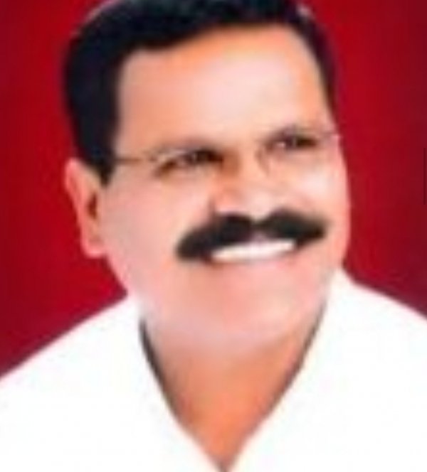 रमन बताएं कि झीरम कांड की पारदर्शिता से संपूर्ण जांच कराने से क्यों डरते हैं भाजपा नेता : राजेंद्र साहू&nbsp;