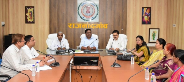 शिक्षा की गुणवत्ता पर ध्यान केन्द्रित करते हुए बच्चों के प्रभावी परीक्षा परिणाम की दिशा में कार्य करने की जरूरत - कलेक्टर