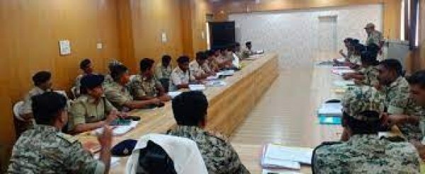 लंबित अपराधों के निकाल एवं बेहतर पुलिसिंग के लिए पुलिस अधीक्षक ने ली क्राइम मीटिंग