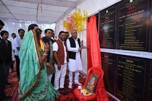 मुख्यमंत्री ने तांदुला जल संसाधन संभाग दुर्ग अंतर्गत योजनाओं का भूमि पूजन व लोकार्पण किया