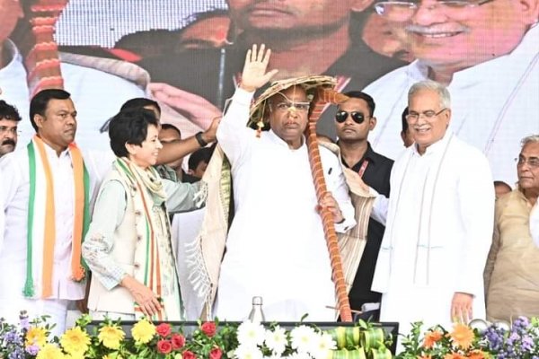 जांजगीर में कांग्रेस सरकार के प्रति छत्तीसगढ़ की जनता का दिखा अटूट भरोसा  जांजगीर का भरोसे का सम्मेलन 2023 के विधानसभा चुनाव परिणाम का आईना