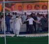 मंच हुआ &#039;धड़ाम&#039; चुनावी सभा में हो रहा था इंतजार, राहुल गांधी और तेजस्वी के पहुंचते ही टूटा मंच