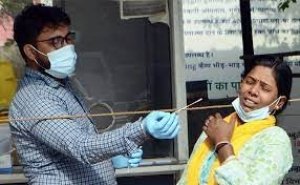 भारत में एक्टिव केस हुए 50,000 से कम, पिछले 24 घंटे में 3,993 नए मामले आए सामने