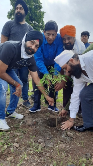 सीएम के आव्हान पर बीएसपी एंसीलरी इंडस्ट्रीज एसोसिएशन ने भी किया वृक्षारोपण