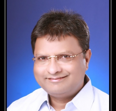 2003 में जोगी के नकली आदिवासी होने का आरोप पत्र जारी करने वाले रमन सिंह 2020 में इसे साजिश करार दे रहे हैं - कांग्रेस