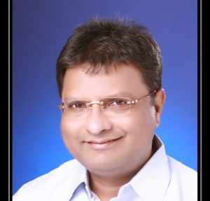 2003 में जोगी के नकली आदिवासी होने का आरोप पत्र जारी करने वाले रमन सिंह 2020 में इसे साजिश करार दे रहे हैं - कांग्रेस