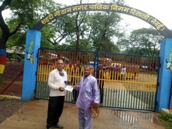 दुर्घटनाओं से बचाने सड़क पर बैठे मवेशियों के सिंग पर निगम लगाएगा रेडियम