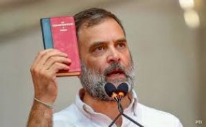 जयराम रमेश ने राहुल गांधी को बताया शतरंज का खिलाड़ी, कहा- स्मृति ईरानी से छिना यह ओहदा