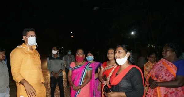 महापौर एवं भिलाई नगर विधायक पहल - वार्ड 68 हॉस्पिटल सेक्टर के विभिन्न क्षेत्रों में लगा सोलर एलईडी लाइट