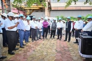 प्लेट मिल और यूआरएम ने रचा नया इतिहास यूआरएम ने पहली बार पार किया 100 लॉन्ग रेल रेक का आंकड़ा