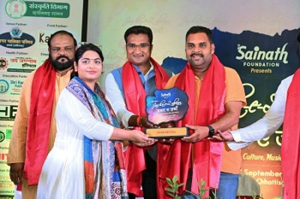 जश्न ए जबां के आयोजन में बतौर अतिथि शामिल हुए तुकाराम चन्द्रवंशी