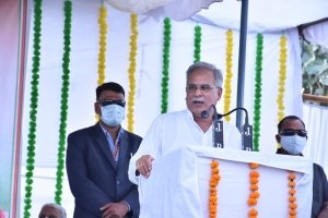 ग्रामीण विकास के लिए गौठान को बनाएं सशक्त, पैरादान करें