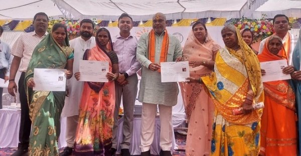 जनता को समर्पित है समाधान शिविर, 14 गांवों में मिल रहा सीधा लाभ