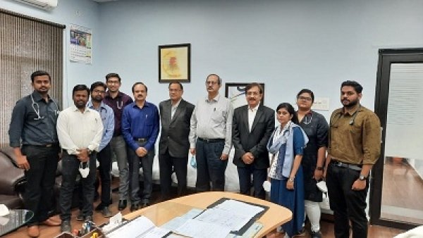 भिलाई सेक्टर नौ के डॉक्टरों ने किया अंतर्राष्ट्रीय स्तर पर नाम बीएसपी चिकित्सकों के रिसर्च पेपर का अंतर्राष्ट्रीय जर्नल में हुआ प्रकाशन