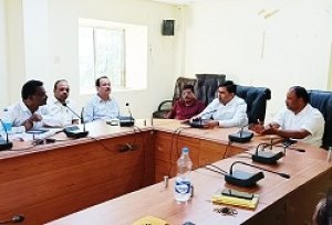 छठ महापर्व की तैयारी को लेकर महापौर धीरज बाकलीवाल ने बुलाई बैठक