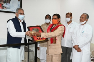 नई सरकार बनने के बाद छत्तीसगढ़ी राजभाषा, छत्तीसगढ़ी तीज-त्यौहारों का महत्व और अधिक बढ़ा :  मुख्यमंत्री बघेल