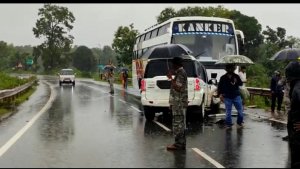 बडी खबर:नेशनल हाइवे 30 पे हुआ बड़ा हादसा