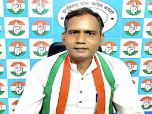 शिक्षकों के साथ अपराधियों जैसा व्यवहार – कांग्रेस ने सरकार पर बोला जोरदार हमला ,युक्तियुक्तकरण प्रक्रिया बनी शिक्षकों के लिए सजा, खाली पदों के बावजूद जबरिया जिलाबदर