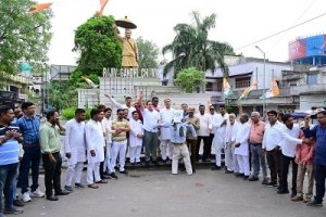 कांग्रेस ने सभी जिलों में ईडी और भाजपा सरकार का पुतला फूंका