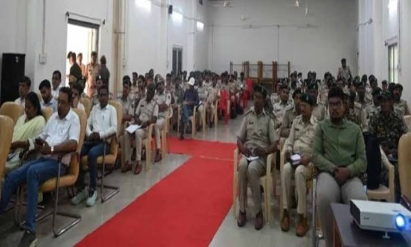 बस्तर में पहली बार संभाग स्तरीय टाइगर प्रोटेक्शन कार्यशाला का आयोजन