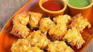 कुट्टू के पकौड़े खाकर हो गए हैं बोर तो ट्राई करें टेस्टी क्रिस्पी खीरे की पकौड़ी