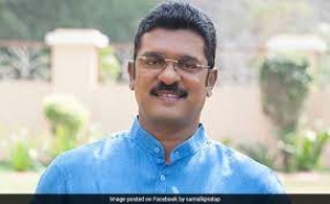 'केंद्रीय एजेंसियां कर रहीं परेशान, BJP से मिला लीजिए हाथ', उद्धव ठाकरे को शिवसेना MLA का खत