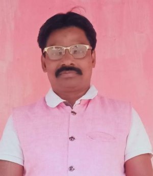 चित्रकोट पूर्व विधायक लच्छूराम कश्यप मारडूम ने किया 144धारा का उलंघन--लिबरू कश्यप