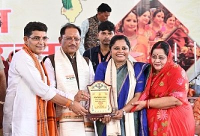 तीज मिलन समारोह में मुख्यमंत्री साय बोले&mdash; मातृशक्ति के सशक्तिकरण से मजबूत होगा छत्तीसगढ़