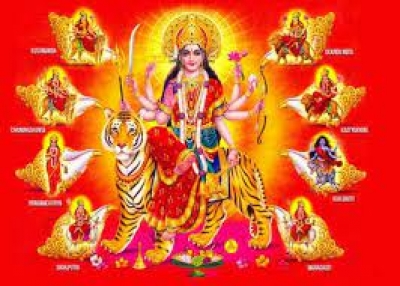 नवरात्रि में होती है मां दुर्गा के नौ रूपों की पूजा, यहां जानिए मां शैलपुत्री से लेकर सिद्धिदात्री तक जुड़ी अहम बात