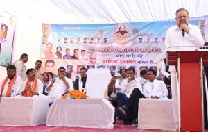 बाबा गुरूघासीदास जी के आशीर्वाद से देश एवं प्रदेश में समरसता, शांति एवं प्रेम : विधानसभा अध्यक्ष डॉ. रमन सिंह