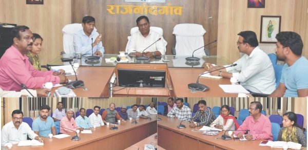श्रद्धा एवं आस्था के केन्द्र माँ बम्लेश्वरी मंदिर डोंगरगढ़ आने वाले पदयात्रियों एवं श्रद्धालुओं के लिए सेवा पंडाल में सभी दें अपना योगदान : कलेक्टर
