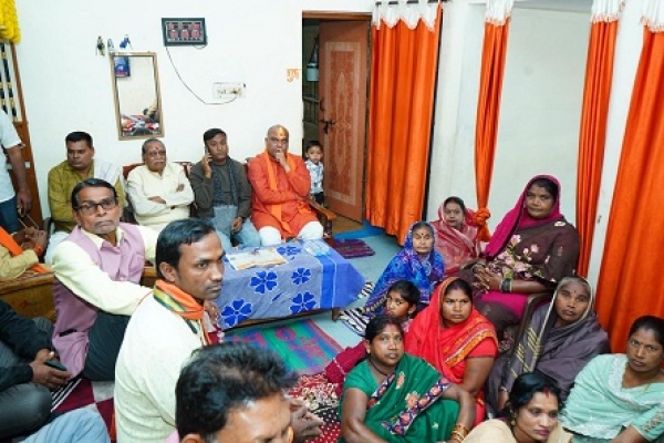 दुर्ग ग्रामीण विधायक ललित चंद्राकर ने नेवई में बूथ कार्यकताओं के संग &lsquo;मन की बात&rsquo; कार्यक्रम की 129वीं कड़ी का श्रवण किया