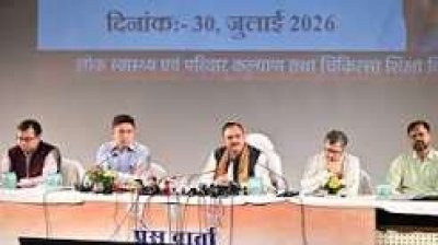 'मलेरिया से एक भी मौत नहीं होने देंगे': स्वास्थ्य मंत्री श्याम बिहारी जायसवाल, स्वस्थ बस्तर अभियान में 34 लाख से अधिक लोगों की जांच