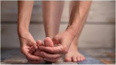 क्या आपको भी अपने पैर और हाथ में महसूस होती है अक्सर झुनझुनी, हो सकता है गंभीर बीमारी का संकेत