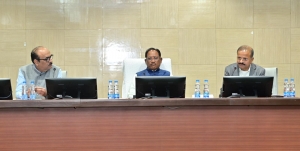 बस्तर के समग्र विकास को लेकर मुख्यमंत्री विष्णु देव साय की उच्च स्तरीय समीक्षा बैठक