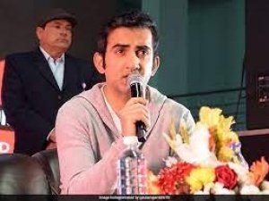 सांसद गौतम गंभीर की ओर से फैबीफ्लू दवाओं के वितरण संबंधी मुद्दे की जांच ड्रग कंट्रोलर करें : दिल्‍ली HC का निर्देश