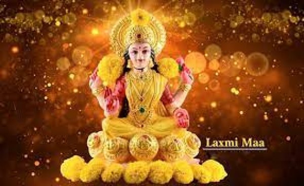 इस स्तोत्र से मां लक्ष्मी होती हैं जल्द प्रसन्न, घर में नहीं होती धन-वैभव की कमी
