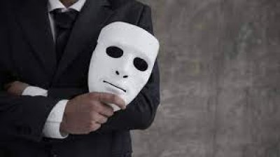 पार्टनर का झूठ सामने आने पर ऐसे करें डील