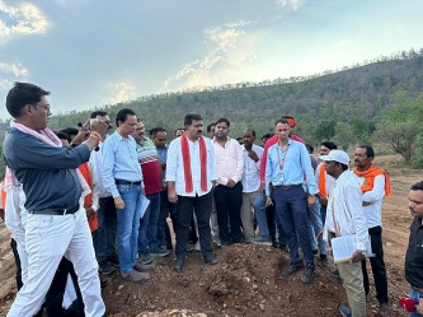 उप मुख्यमंत्री श्री विजय शर्मा के प्रयासों से कवर्धा में सिंचाई सुविधाओं का तेजी से विस्तार, महत्वाकांक्षी परियोजनाओं को मिली गति