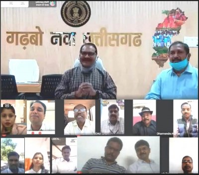 डॉ. प्रेमसाय सिंह टेकाम पहुंचे वेबिनार में शिक्षकों से स्कूल खोले जाने के संबंध में ली राय