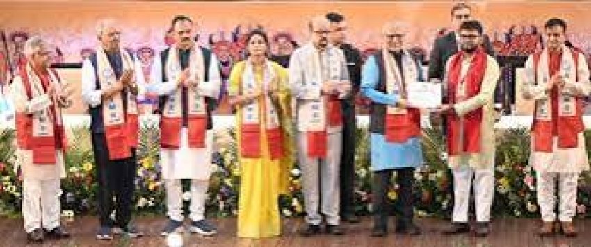 “मजबूत राजनीतिक इच्छाशक्ति और दृढ़ सुरक्षा नीति से खत्म हुआ नक्सलवाद”