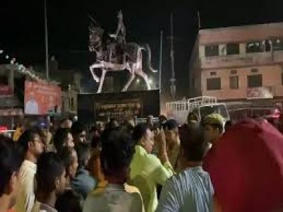 महाराणा प्रताप की प्रतिमा को नुकसान पहुंचाने के आरोपी 100 सपा कार्यकर्ताओं के खिलाफ FIR दर्ज