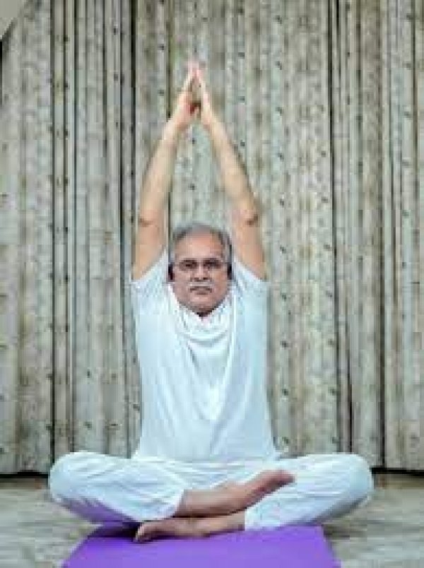 मुख्यमंत्री ने प्रदेशवासियों को अंतर्राष्ट्रीय योग दिवस की दी बधाई
